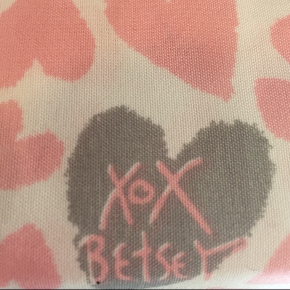 Betsey Johnson XOX Pink & Gray Hearts Twin Sheets - Picture 6 of 8