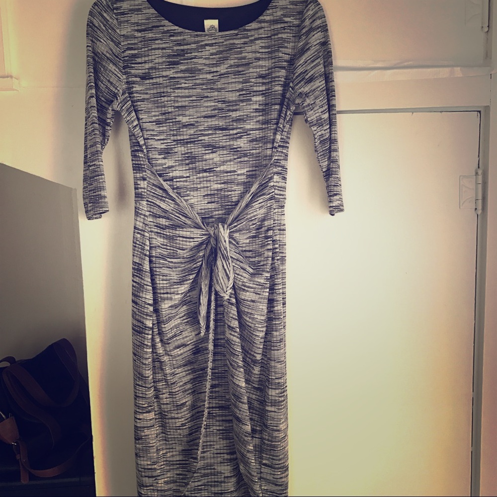 Sangria Knot front dress