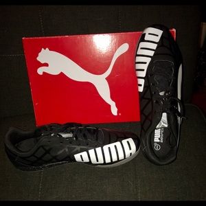 Men's Puma athletic shoes