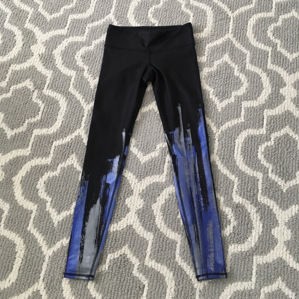 Alo yoga airbrush leggings