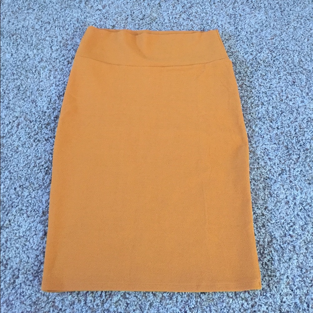 Lularoe Cassie small