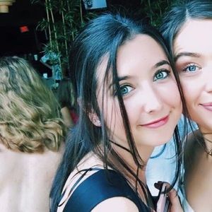 Meet your Posher, Euxie