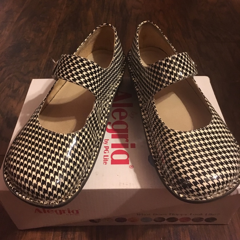 Alegria shoes
