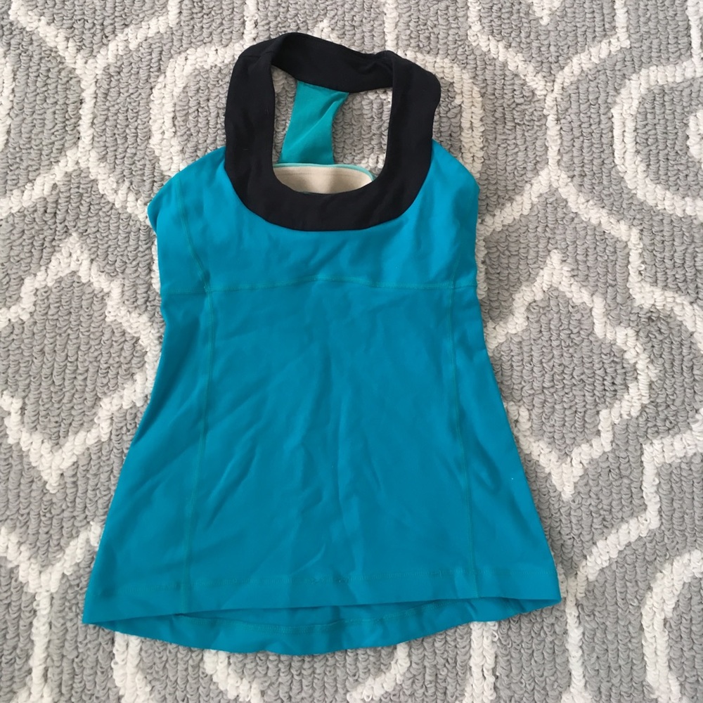 Lululemon top
