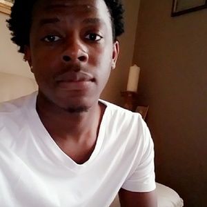 Meet your Posher, Derek