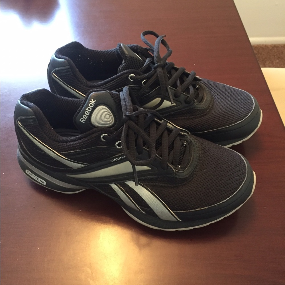 Rebook easy tone sneakers