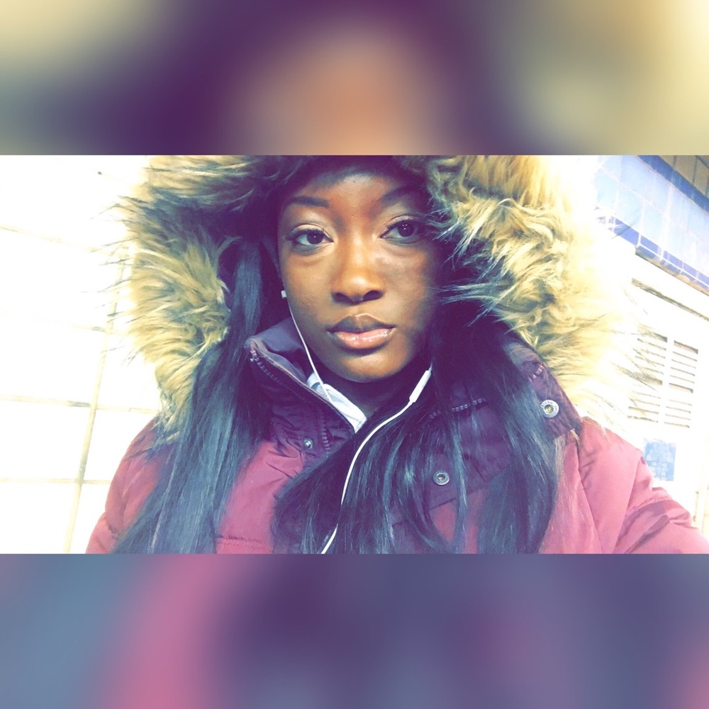 Meet your Posher, Makayla