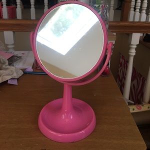 New makeup mirror!! TRADED