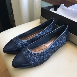 Soft Styles by Hush Puppies--NIB--Extra Wide