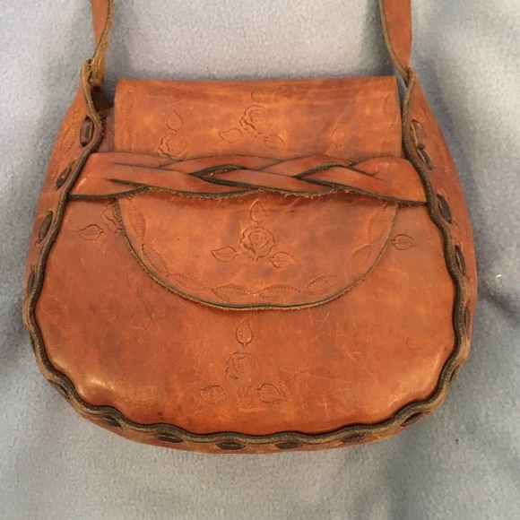 Rose embellished Leather bag - Picture 2 of 4