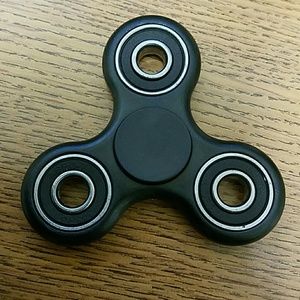 Bundle of 10 black spinners