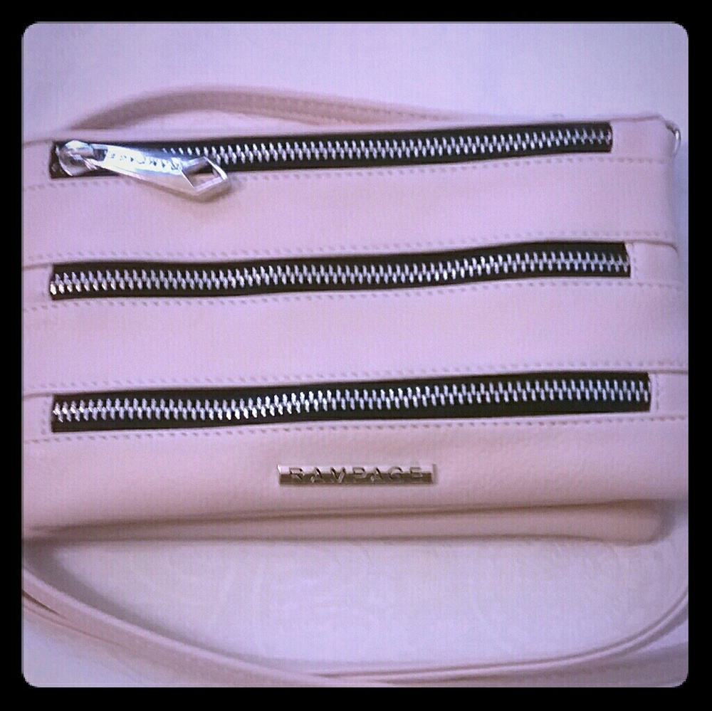 SOFT PINK RAMPAGE WALLET PURSE
