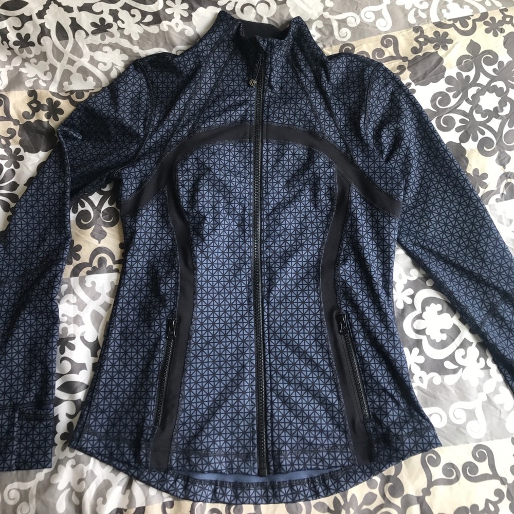 NWOT blue/black define jacket SZ 10