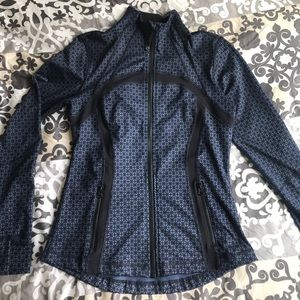 NWOT blue/black define jacket SZ 10