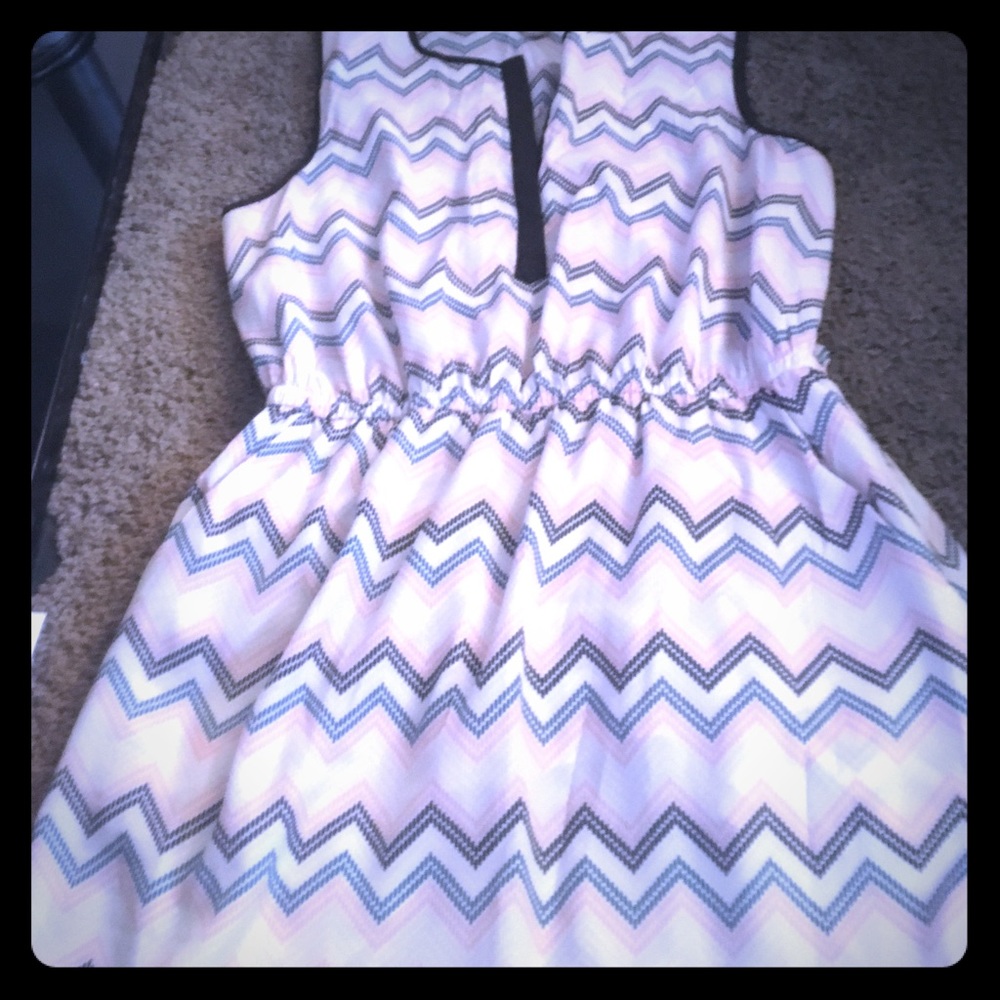 Forever 21 dress med