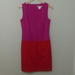 Sleeveless pink and red career fun dress