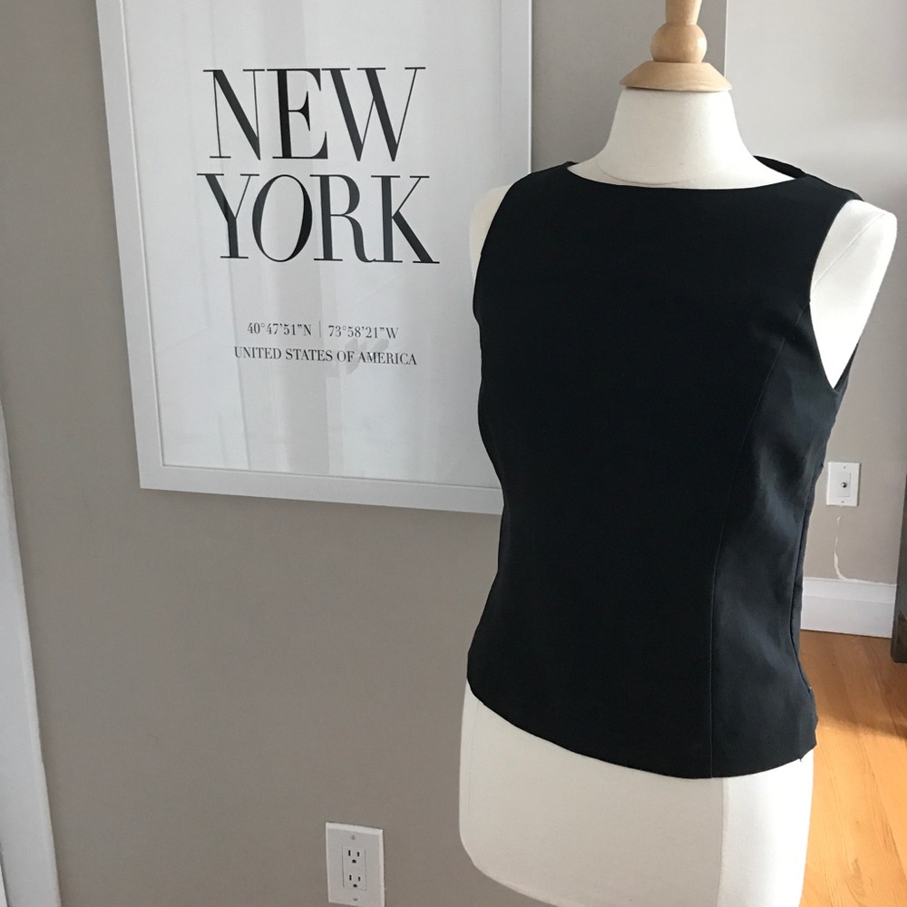 Express Black Top