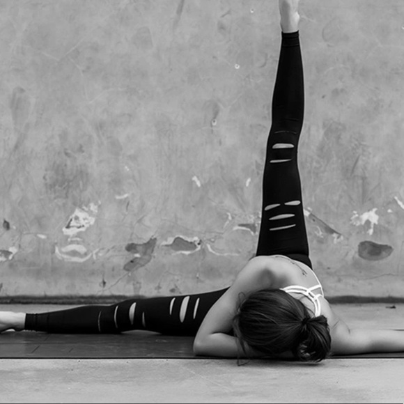 Get Shredded Workout Leggings - Picture 3 of 5