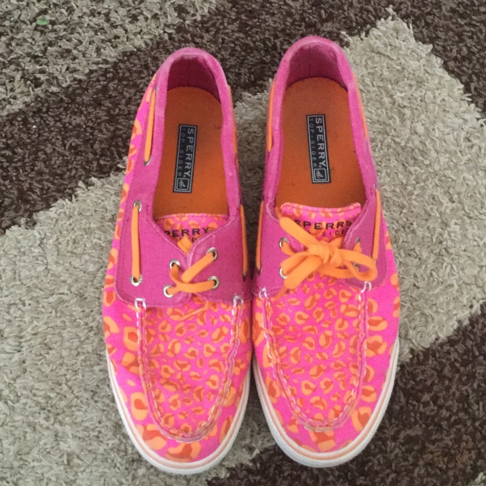Sperry size 9