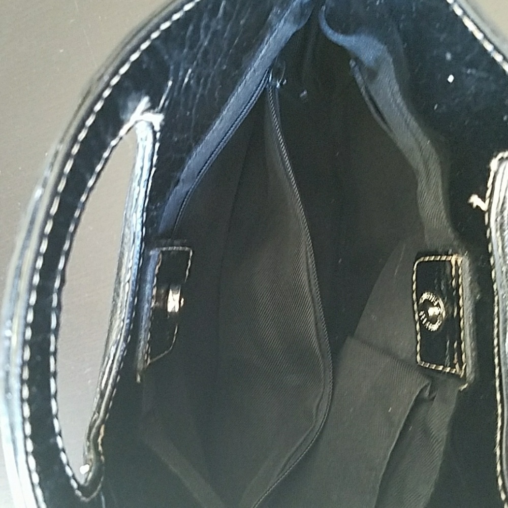 Handbag - Picture 3 of 4