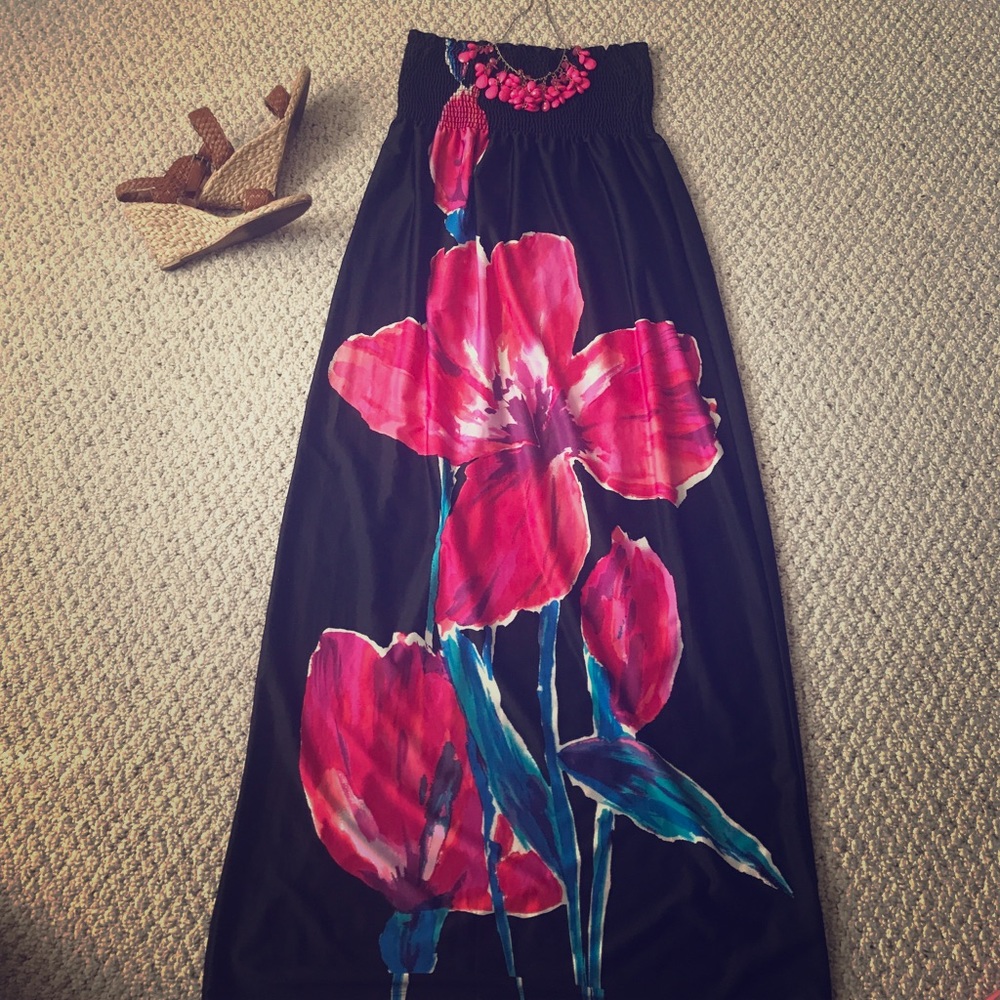 🌺🌺Black floral print Maxi Dress🌺🌺
