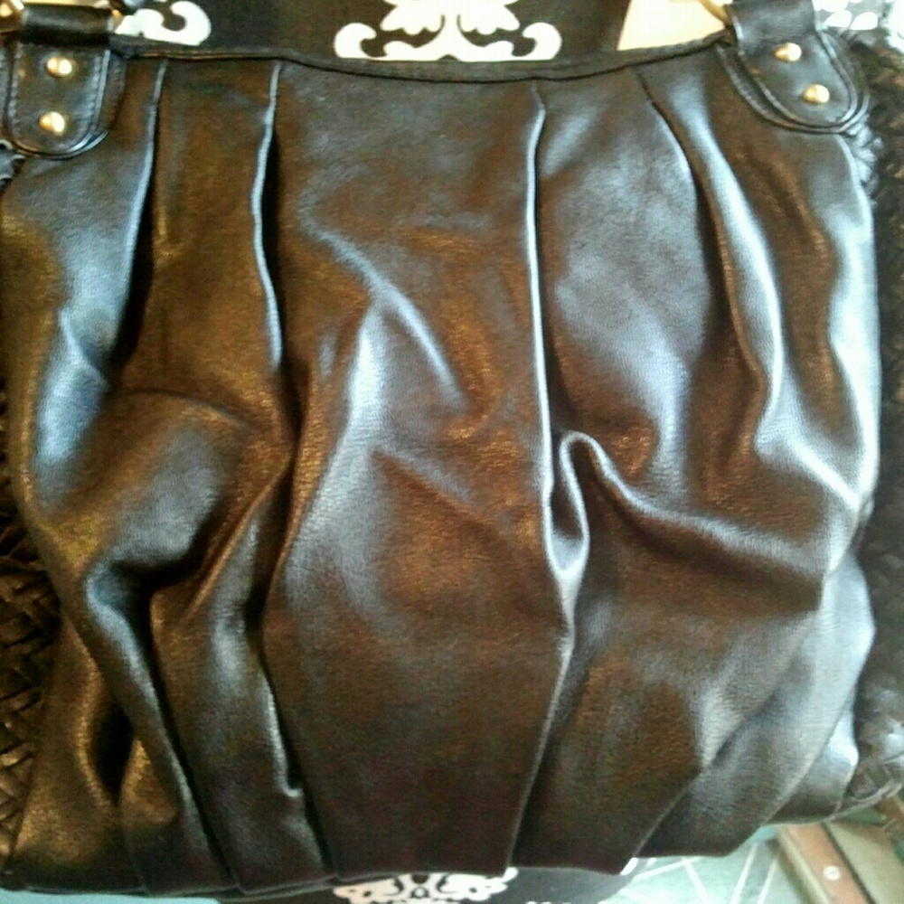 Handbag - Picture 2 of 8