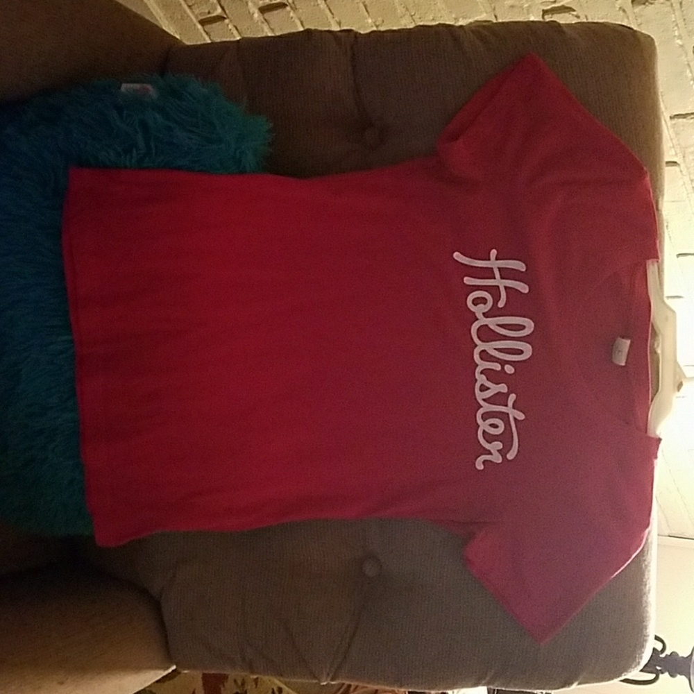 Almost new 1 time wore large Hollister shirt