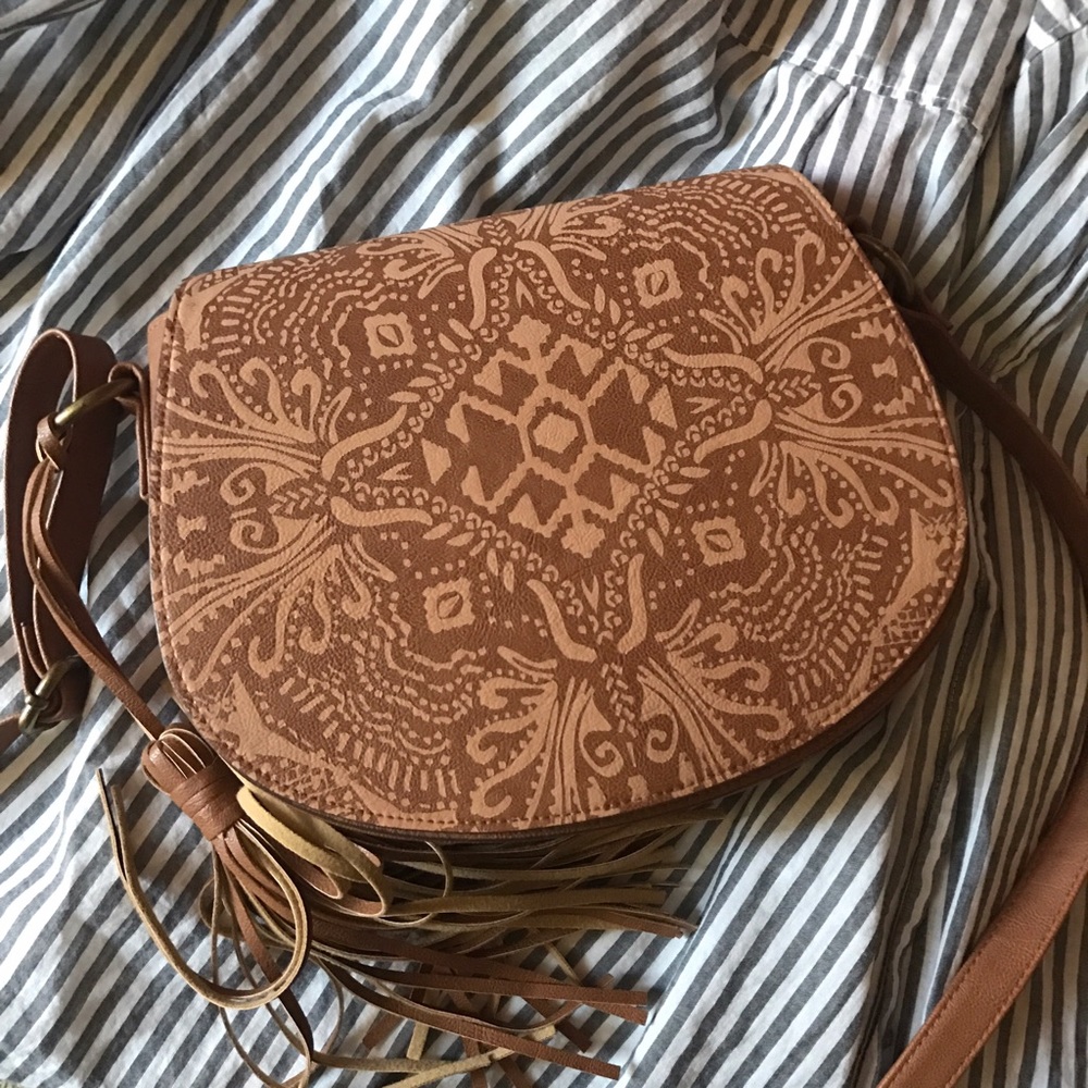 Cute Sonoma brown shoulder bag with tassels 🌹