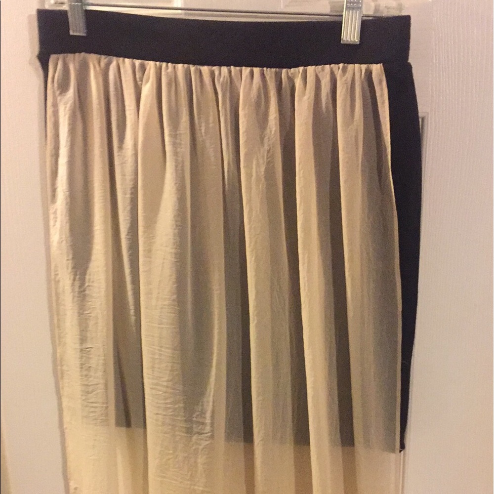 super cute over laid skirt