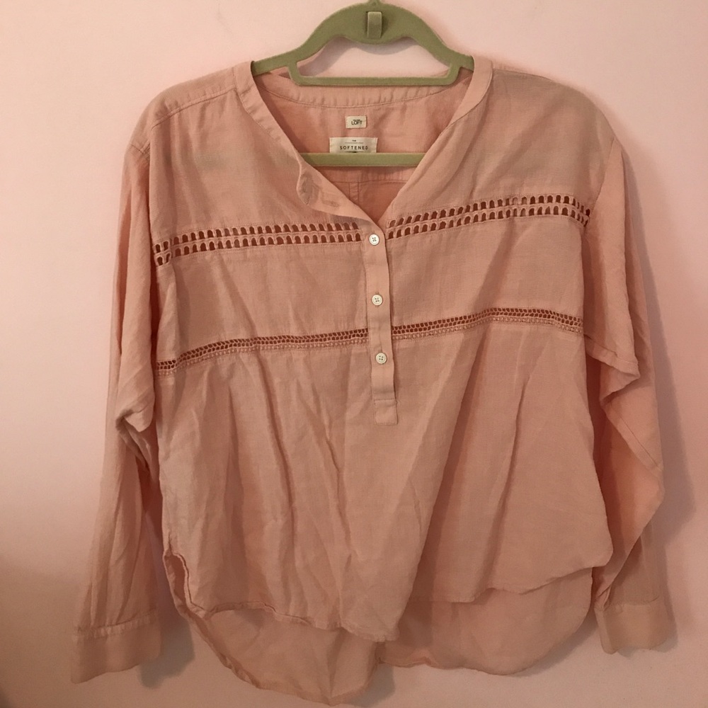 Pink LOFT softened shirt with cute cut outs!