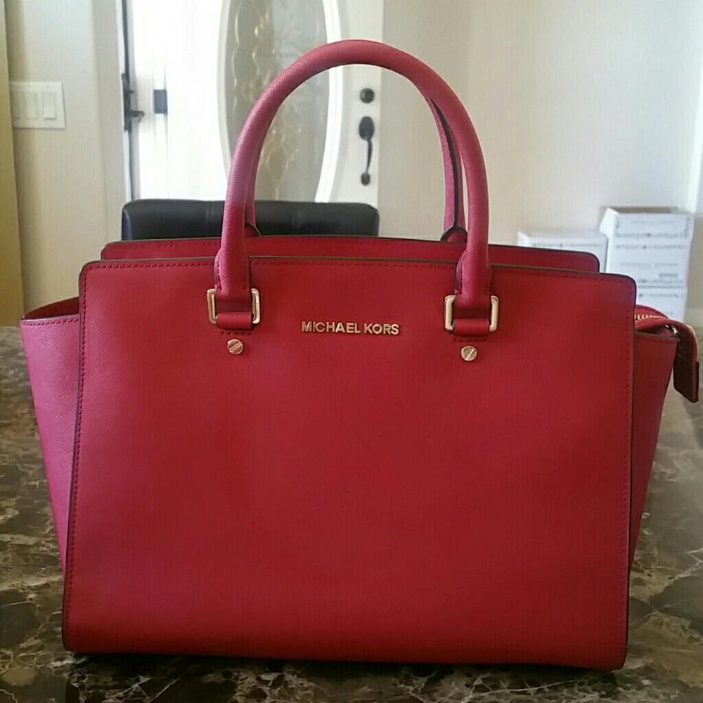 Final Price Drop Michael Kors Large Red Selma