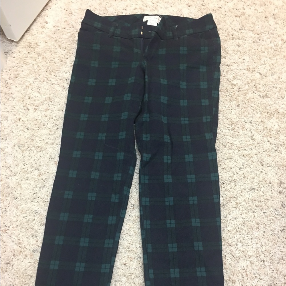 Navy & green plaid pixie crop pant