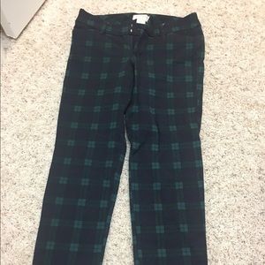 Navy & green plaid pixie crop pant
