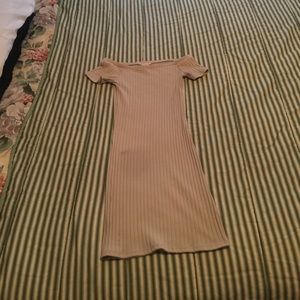 Forever 21 off the shoulder bodycon dress