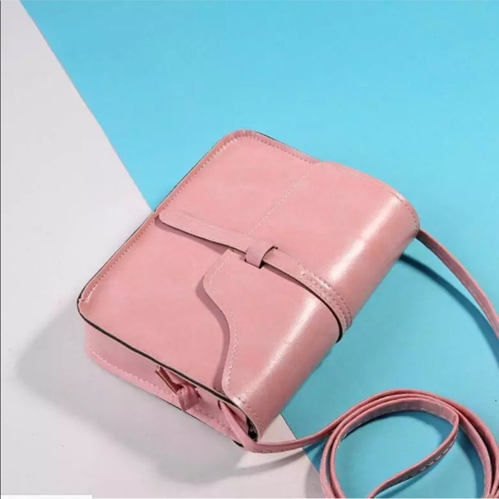 Vegan leather Crossbody messenger purse NEW in bag - Picture 7 of 8