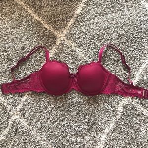 Chantelle bra- demi size 34DD