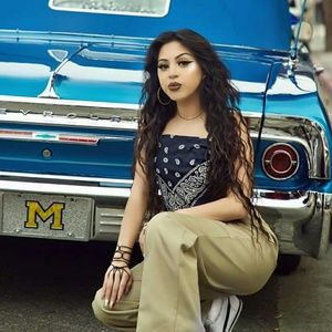 Meet your Posher, Andrea