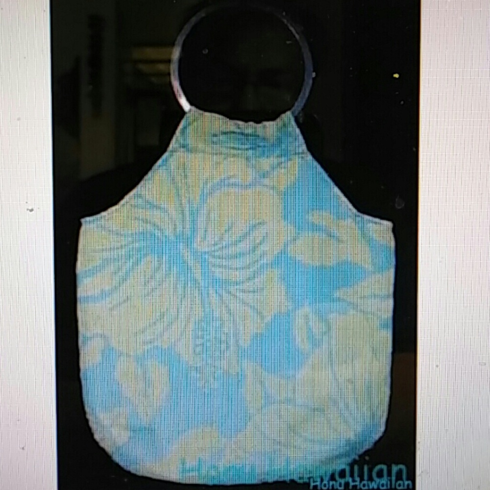 Speedo hibiscus print beach bag.