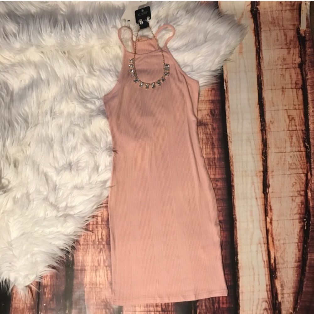 😍peach rose bodycon dress😍