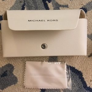 Michael Kors Sunglasses White Case with Cloth