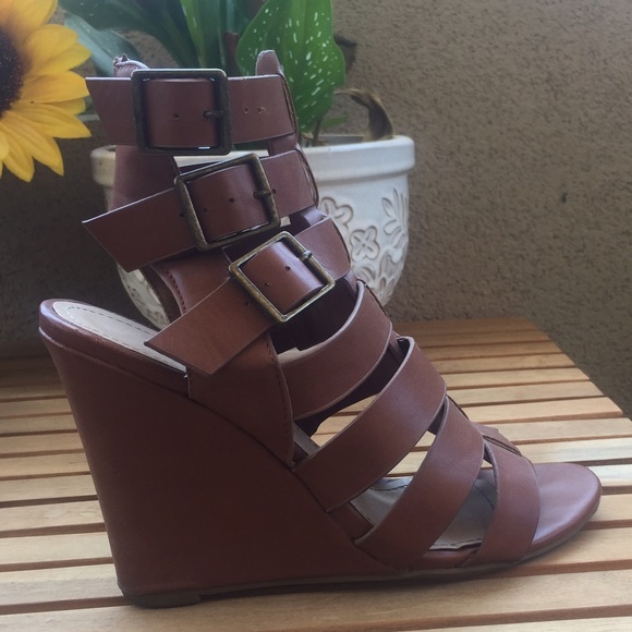 Shoes - Brown Strappy Wedge Sandal