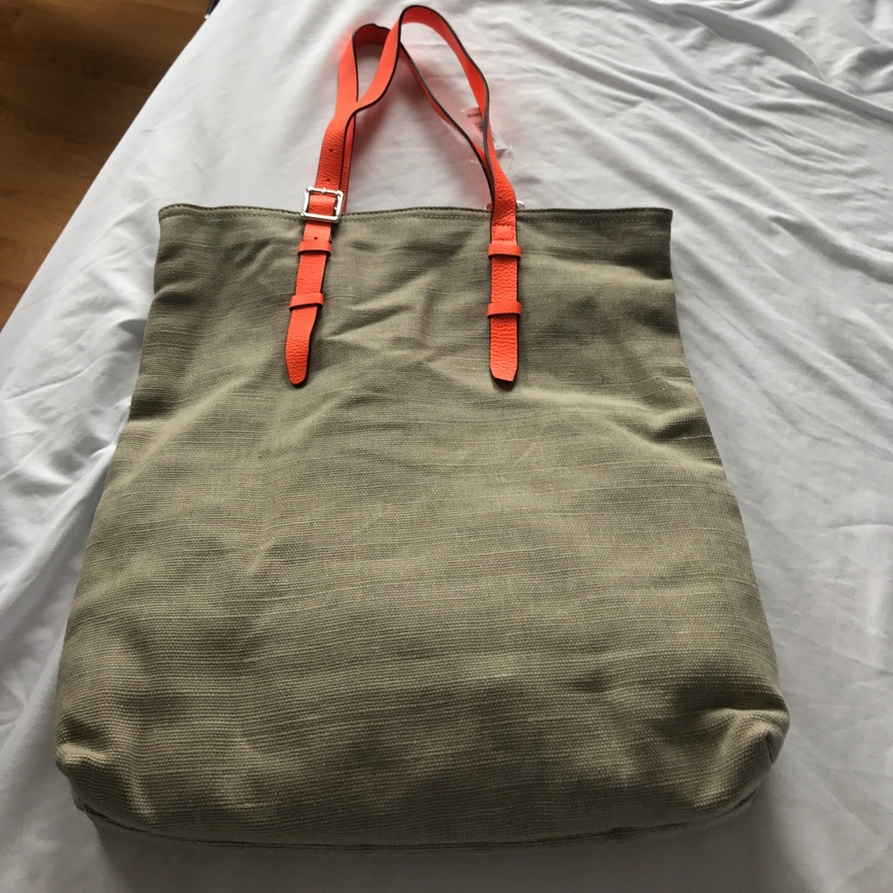 Gap Khaki Tote