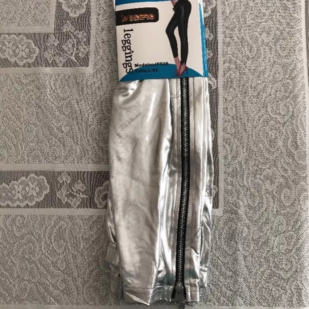 Women Indero Leggings With Full Zipper Silver