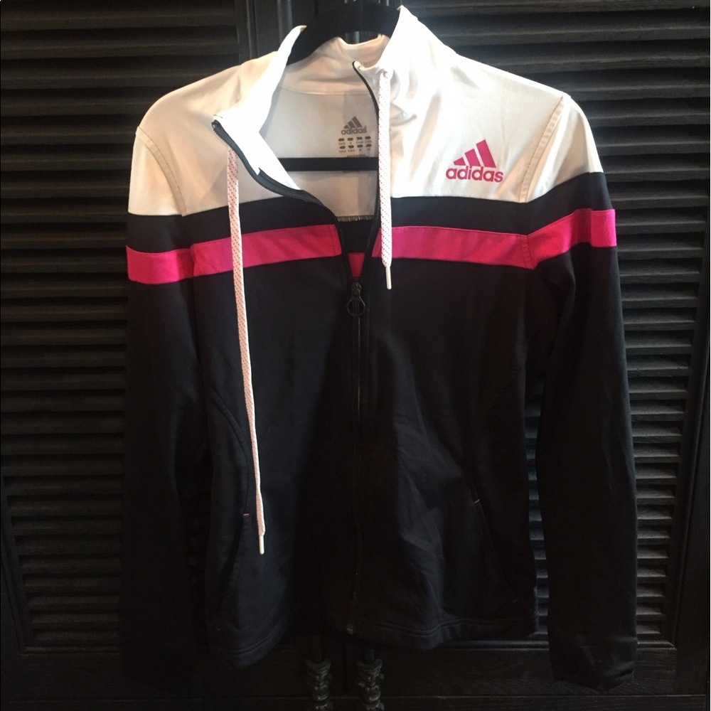 Athletic jacket