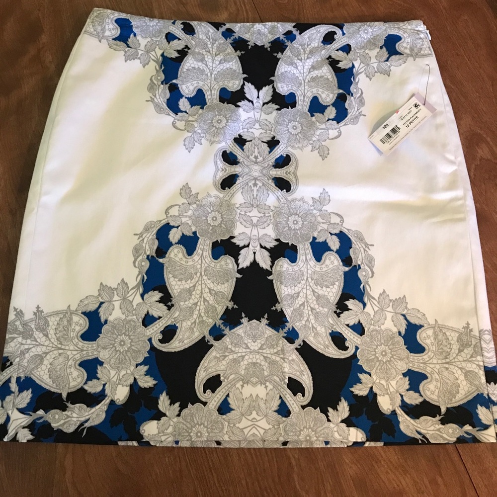 Cute skirt from Worthington 12P