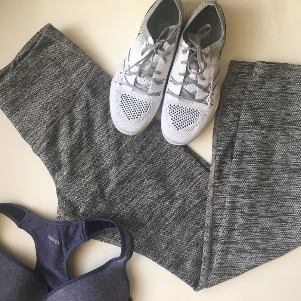NWOT White and Gray Old Navy Workout Leggings