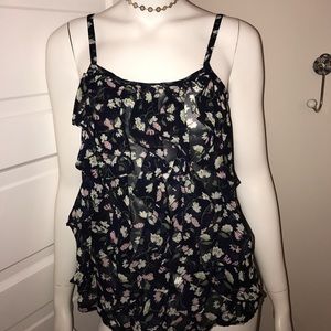 Floral Ruffle Tank Top🖤