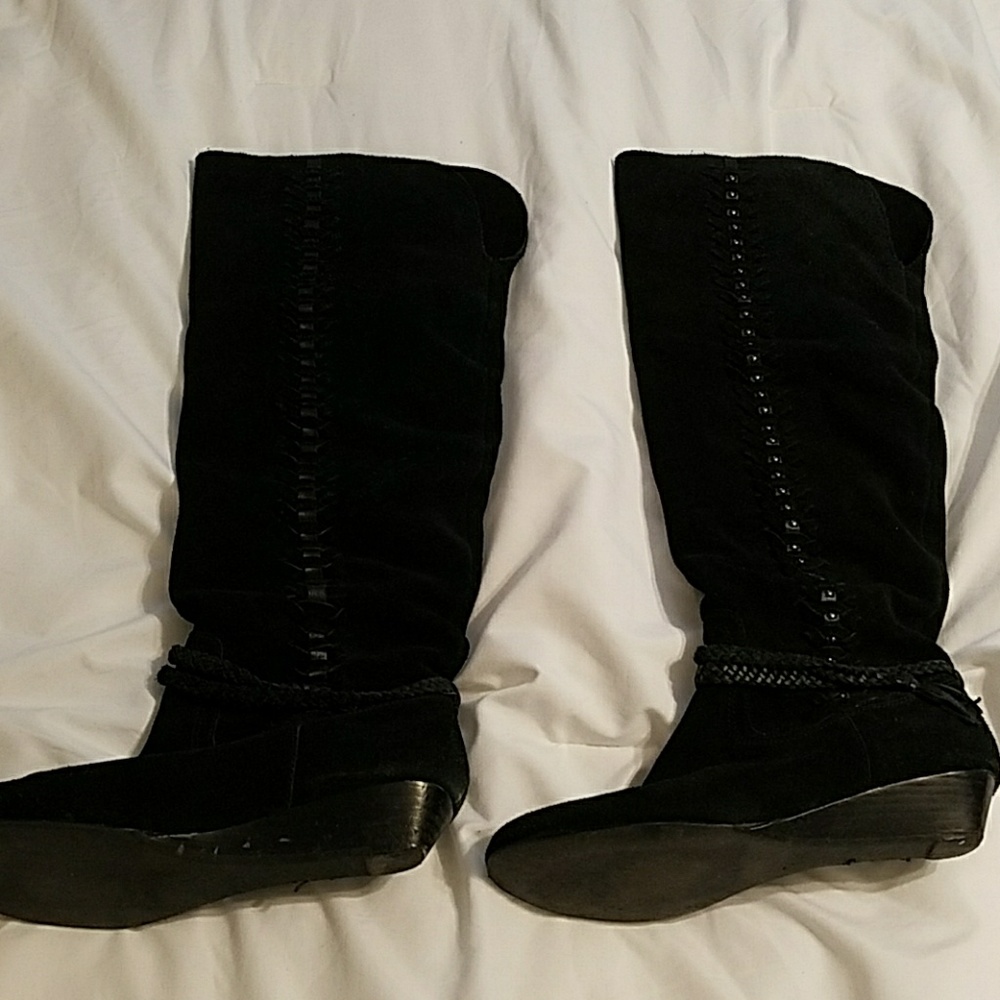 **SOLD** Size 8 brushed leather knee high boots.
