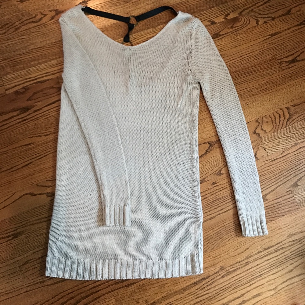 KiwiTucker Long Open-back sweater w/ leather strap