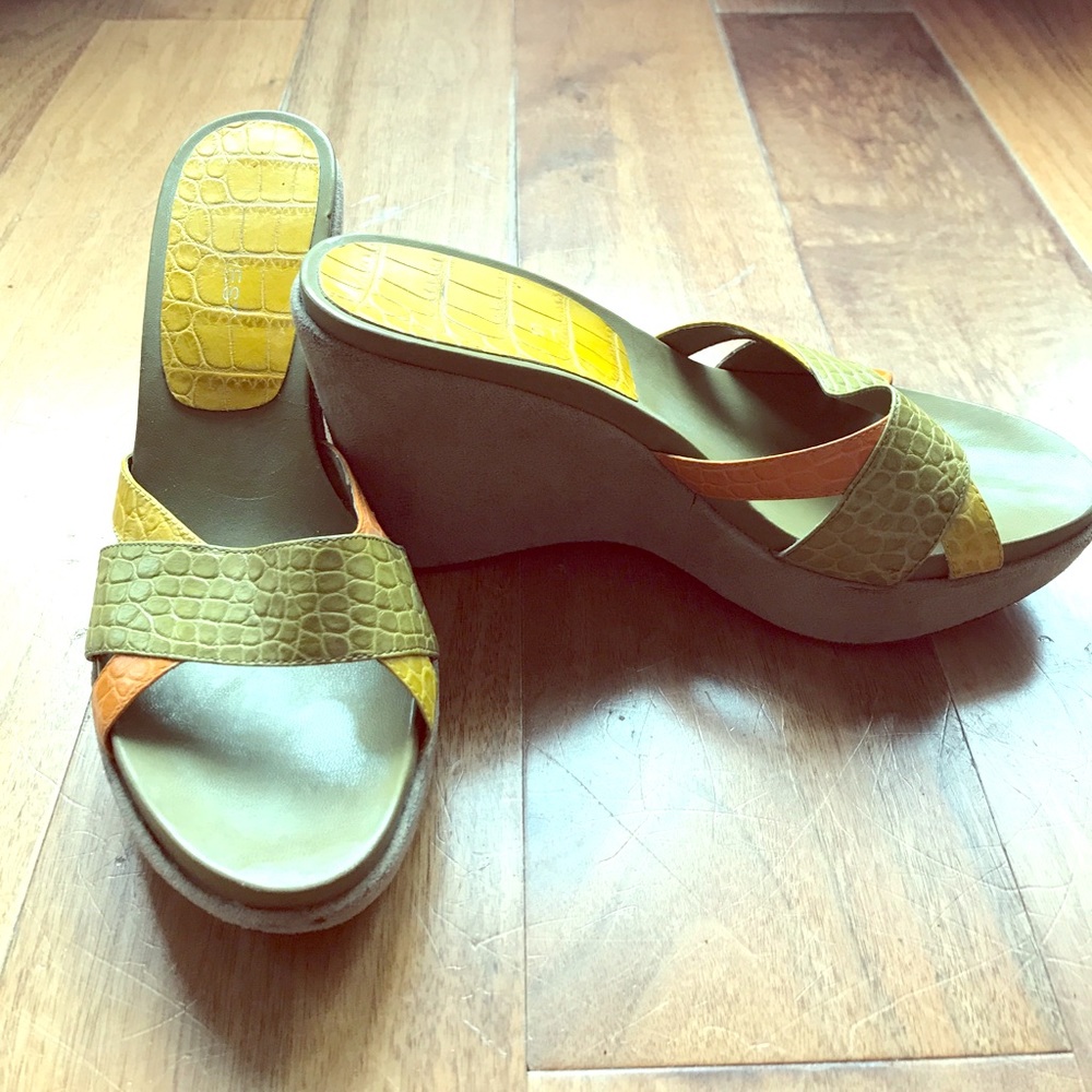 Nine West colorful summer slip on
